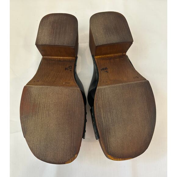 Seychelles women's Upper Criss Cross Black Leather Warm Waters Sandal Size 7 - Picture 3 of 4